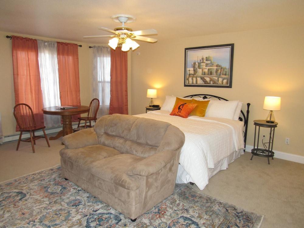 Castle Creek Bed And Breakfast Grand Junction Extérieur photo