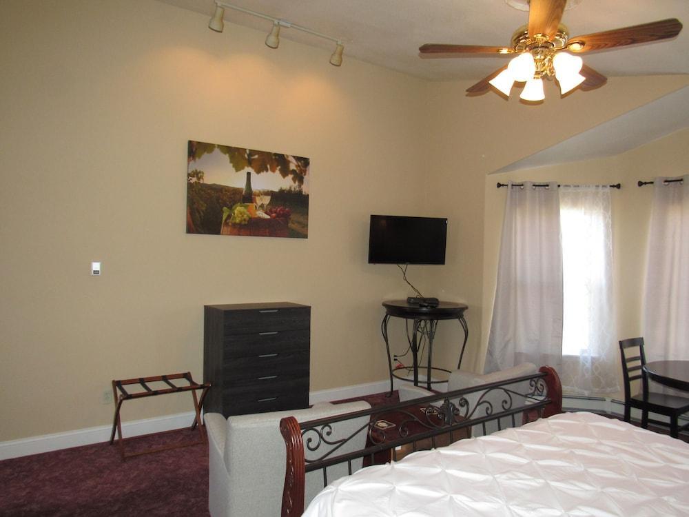Castle Creek Bed And Breakfast Grand Junction Extérieur photo